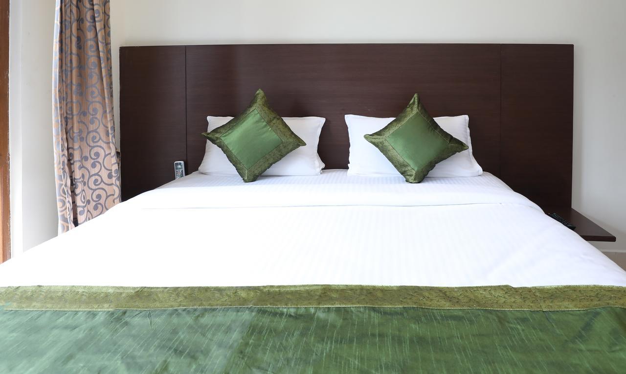 Hotel Treebo Trend Pratham Residency Udupi Exterior foto